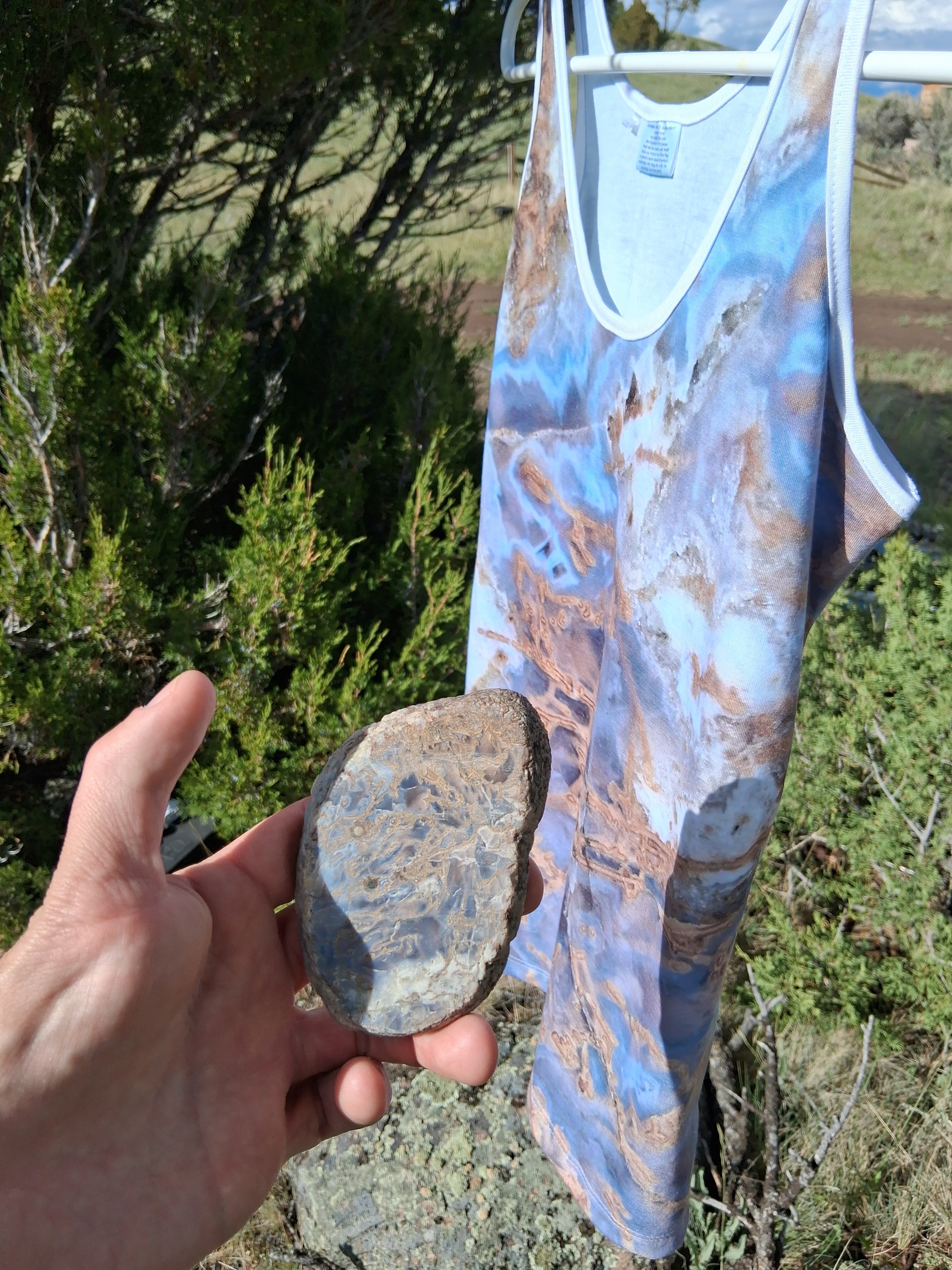 Specimen 001W: Blue&Ochre Filigree Montana Agate Geode Women's Tank Top